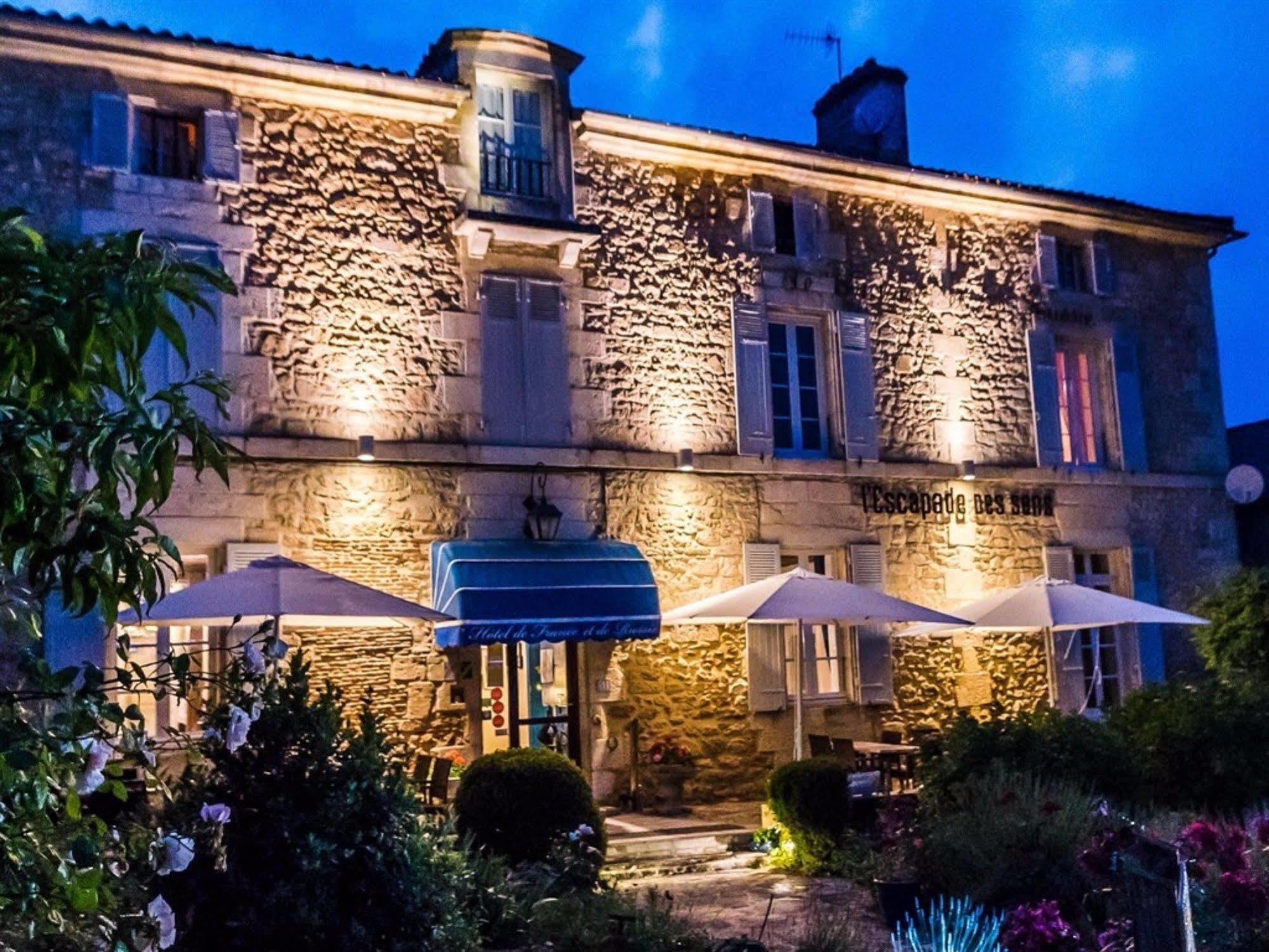 Hotel De France Et De Russie Thiviers Εξωτερικό φωτογραφία